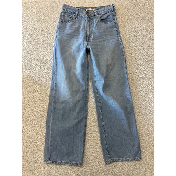 Levis Womens High Waisted Straight Denim Jeans Size 26 - Picture 1 of 8